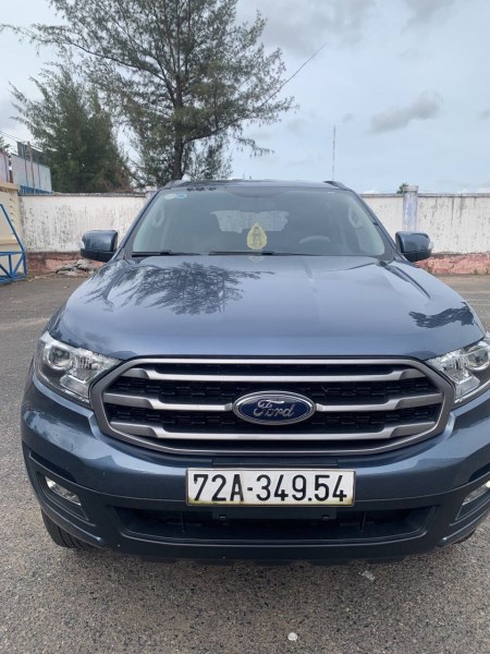 Ford Everest 7 chỗ - Cho Thuê Xe Ô Tô TP. HCM - Công Ty TNHH Thương Mại Dịch Vụ Vận Tải Liên Trang - Chi Nhánh TP. HCM